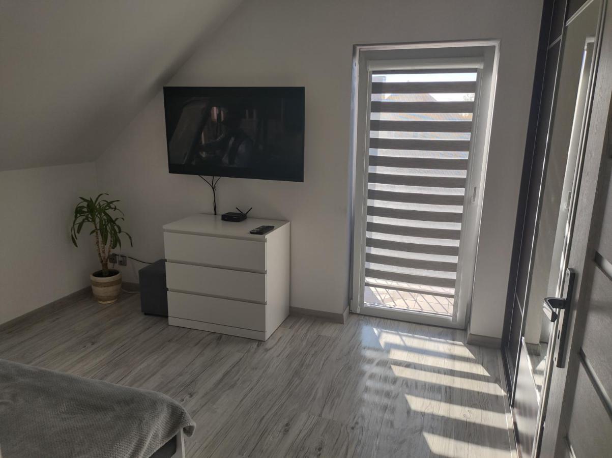Pokoje Goscinne U Bosmana Dźwirzyno Exterior foto